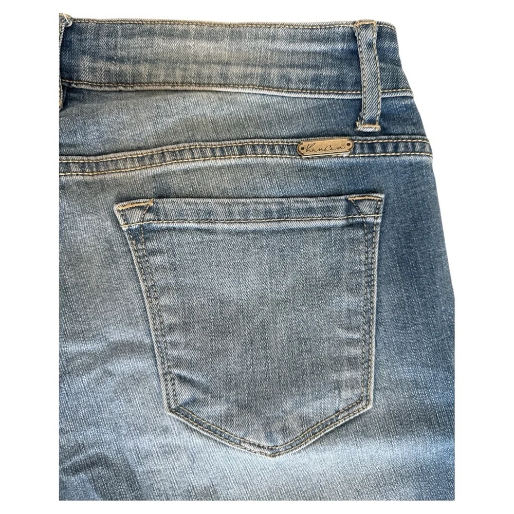 KanCan Jeans Mid- Rise Womens Size 9/28 Distressed Destroyed - Picture 5 of 5
